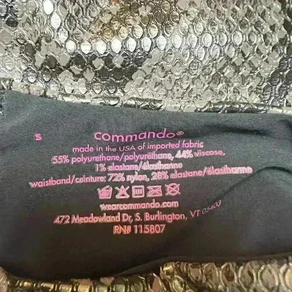 𝅺COMMANDO Reptile Embossed Faux Leather Leggings In Grey Snake Size Small - Picture 9 of 9